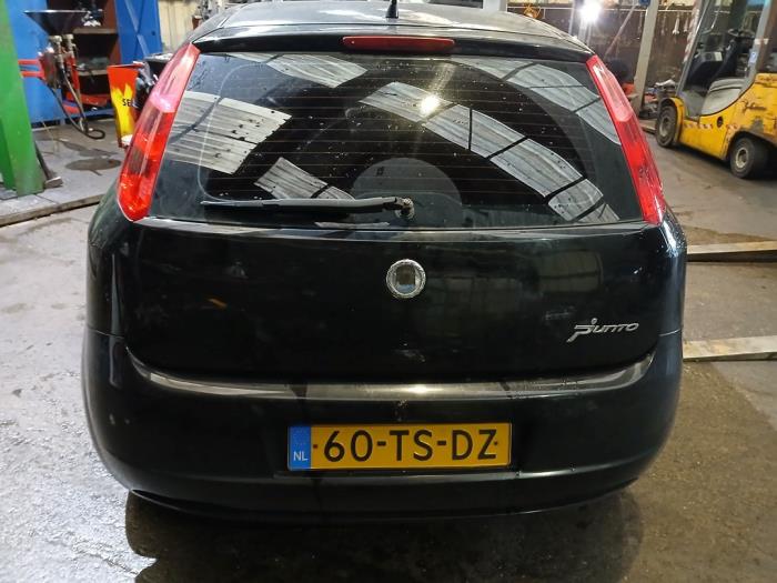 Fiat Grande Punto 1.2 Sloopvoertuig (2007, Zwart)