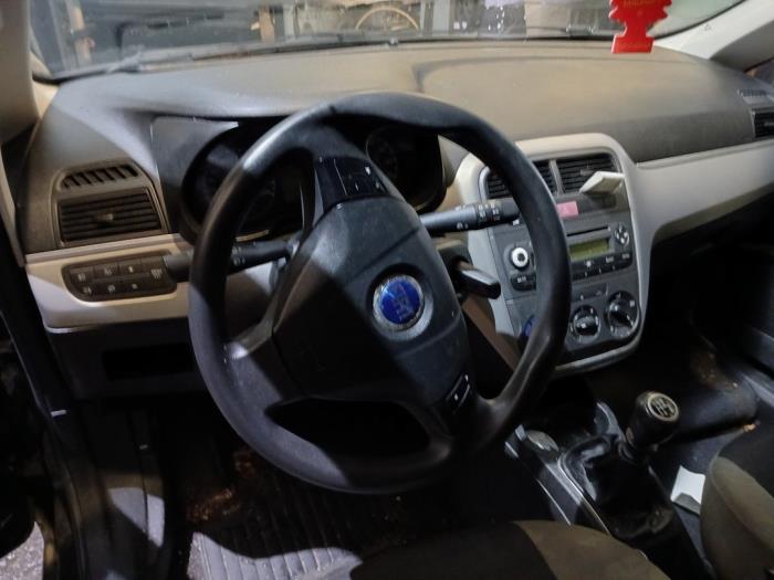 Fiat Grande Punto 1.2 Sloopvoertuig (2007, Zwart)