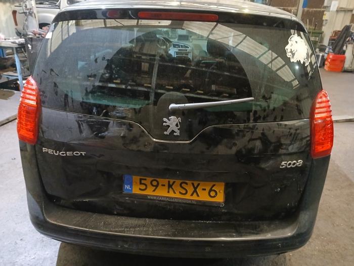 Peugeot 5008 I 1.6 VTI 16V Sloopvoertuig (2010, Zwart)