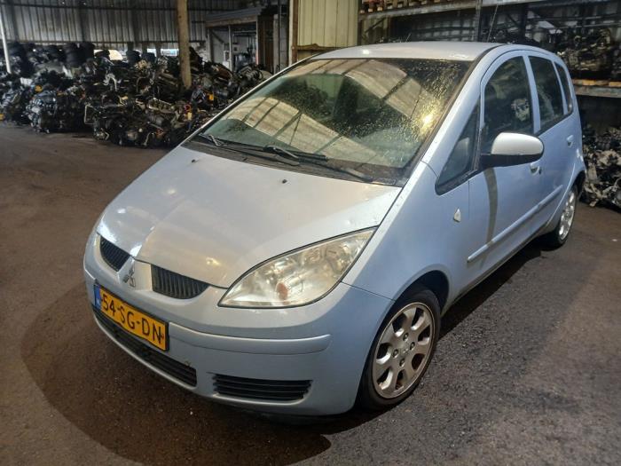 Mitsubishi Colt 1.3 16V Sloopvoertuig (2005, Blauw)