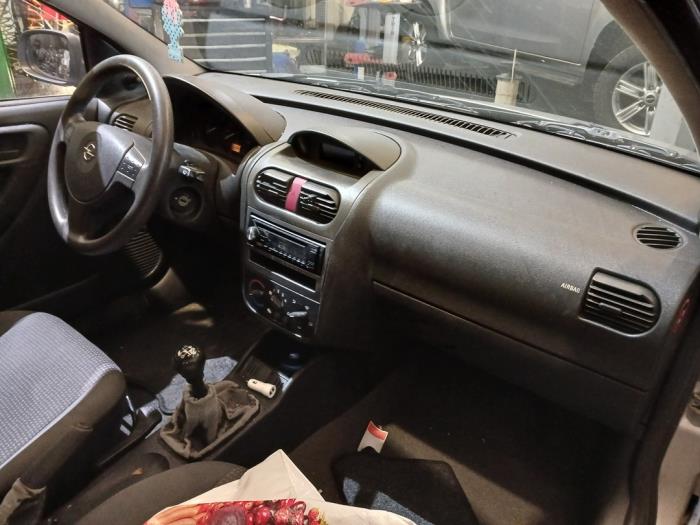 Opel Corsa C 1.2 16V Sloopvoertuig (2003, Grijs)