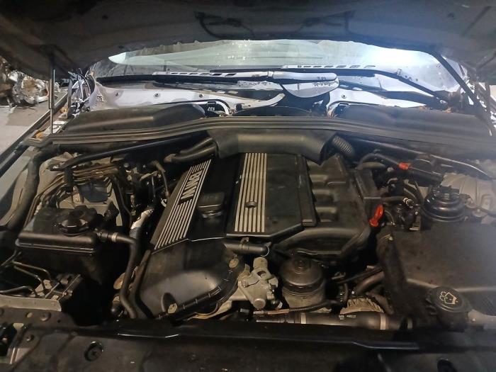 BMW 5 serie 520i 24V Sloopvoertuig (2004, Grijs)