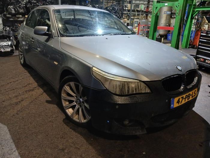 BMW 5 serie 520i 24V Sloopvoertuig (2004, Grijs)