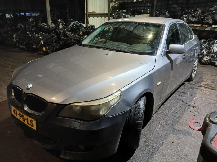BMW 5 serie 520i 24V Sloopvoertuig (2004, Grijs)