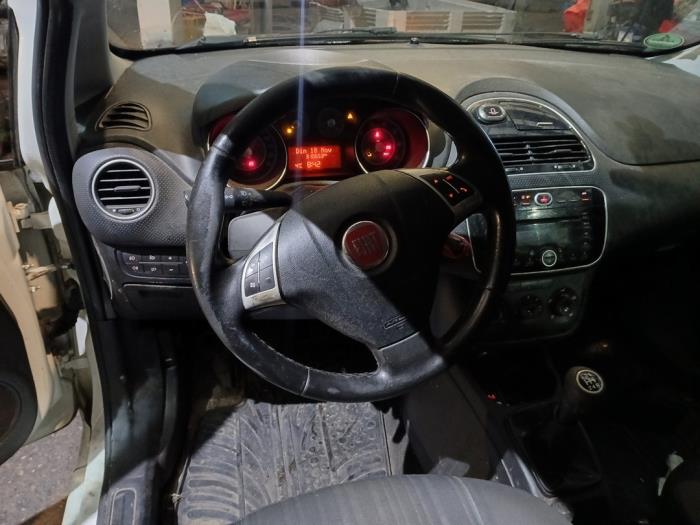 Fiat Punto Evo 1.3 JTD Multijet 85 16V Euro 5 Sloopvoertuig (2012, Wit)