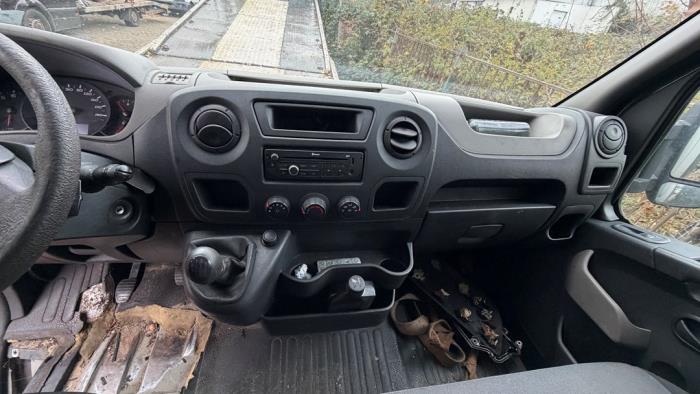 Renault Master III 2.3 dCi 150 16V Sloopvoertuig (2014, Metallic, Grijs)