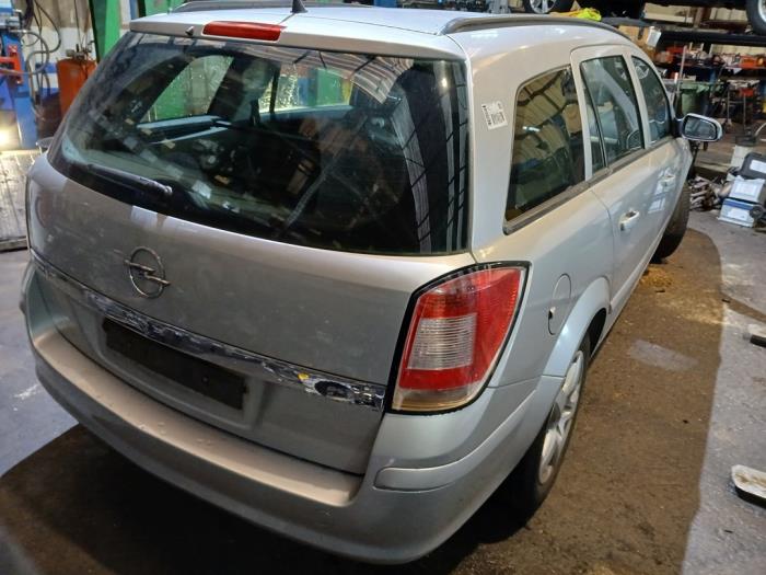 Opel Astra H SW 1.6 16V Twinport Sloopvoertuig (2007, Grijs)