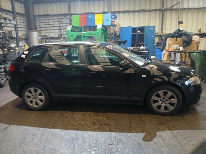 Audi A3 Sportback 1.6 Sloopvoertuig (2005, Zwart)