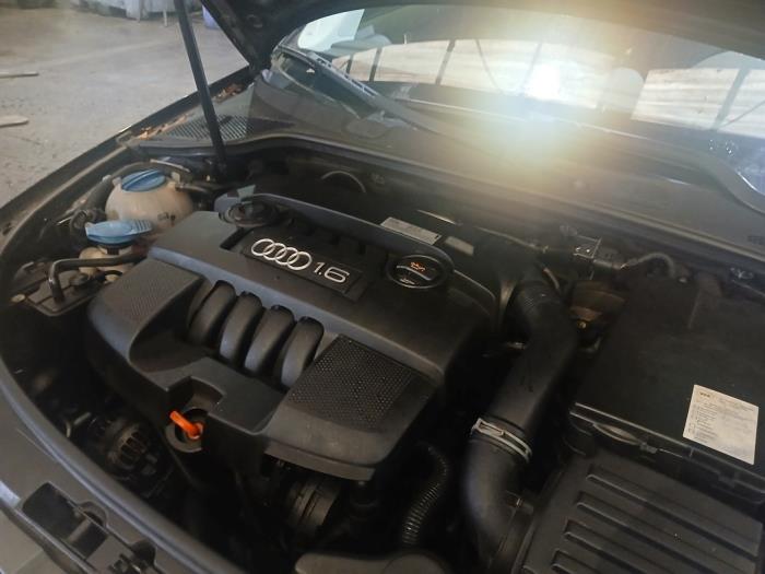 Audi A3 Sportback 1.6 Sloopvoertuig (2005, Zwart)