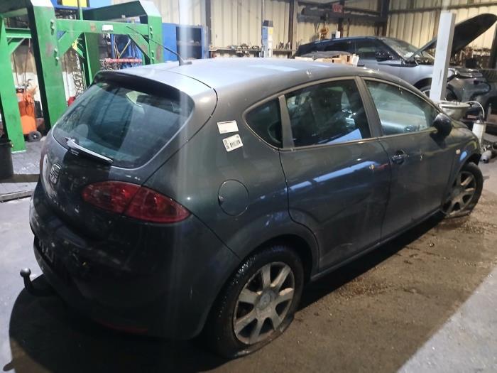 Seat Leon 2.0 FSI 16V Sloopvoertuig (2007, Grijs)