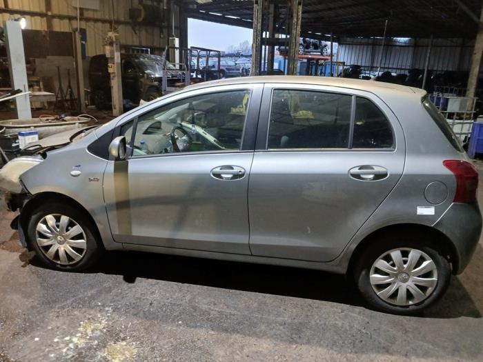 Toyota Yaris II 1.4 D-4D Sloopvoertuig (2008)