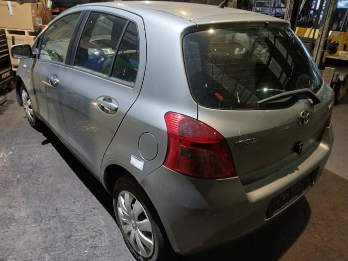 Toyota Yaris II 1.4 D-4D Sloopvoertuig (2008)