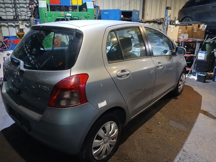 Toyota Yaris II 1.4 D-4D Sloopvoertuig (2008)