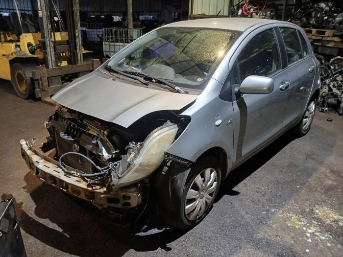 Toyota Yaris II 1.4 D-4D Sloopvoertuig (2008)