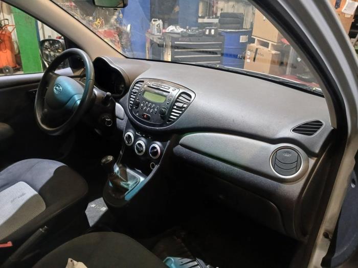 Hyundai i10 1.2i 16V Sloopvoertuig (2009, Grijs)