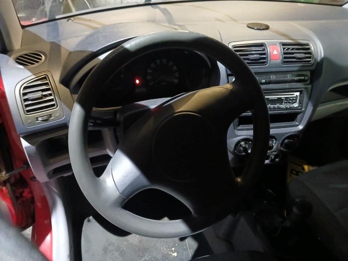 Kia Picanto 1.0 12V Sloopvoertuig (2007, Rood)