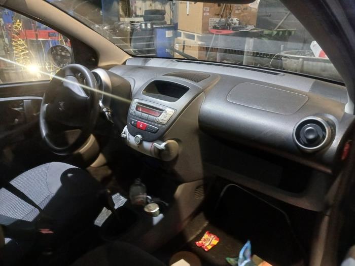 Peugeot 107 1.0 12V Sloopvoertuig (2006, Zwart)