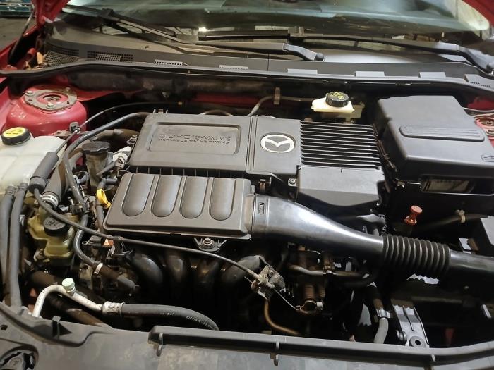 Mazda 3 1.6i 16V Sloopvoertuig (2004, Rood)