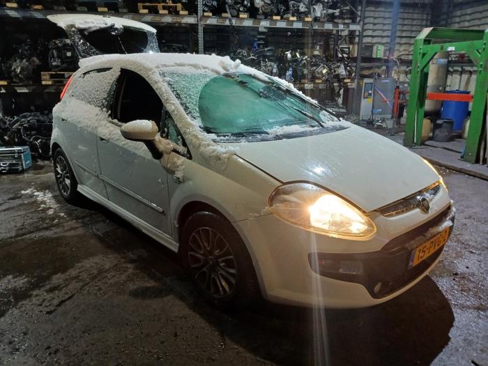 Fiat Punto Evo 1.3 JTD Multijet 85 16V Euro 5 Sloopvoertuig (2011, Wit)
