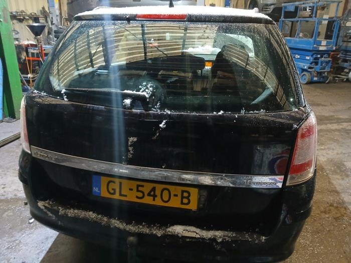 Opel Astra H SW 1.6 16V Twinport Sloopvoertuig (2008, Zwart)