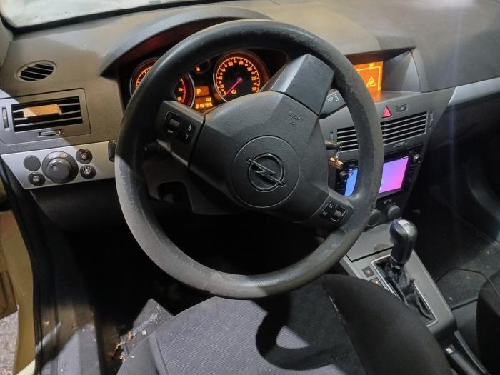 Opel Astra H 1.8 16V Sloopvoertuig (2004, Geel)