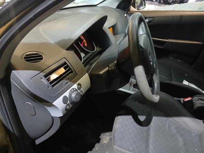 Opel Astra H 1.8 16V Sloopvoertuig (2004, Geel)
