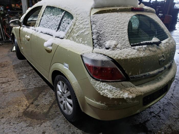 Opel Astra H 1.8 16V Sloopvoertuig (2004, Geel)