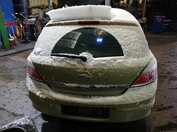 Opel Astra H 1.8 16V Sloopvoertuig (2004, Geel)