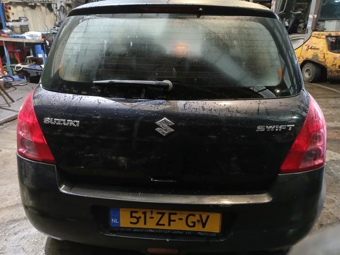 Suzuki Swift 1.3 VVT 16V Sloopvoertuig (2008, Zwart)