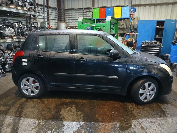 Suzuki Swift 1.3 VVT 16V Sloopvoertuig (2008, Zwart)