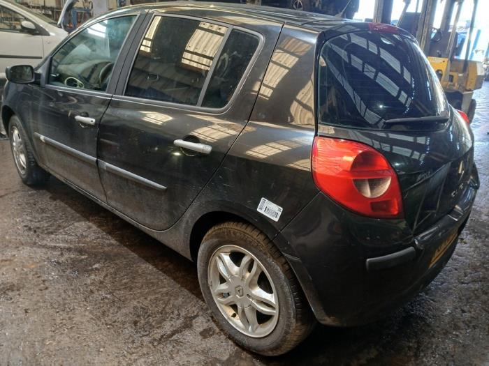 Renault Clio III 1.4 16V Sloopvoertuig (2006, Zwart)