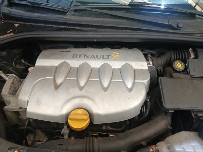 Renault Clio III 1.4 16V Sloopvoertuig (2006, Zwart)