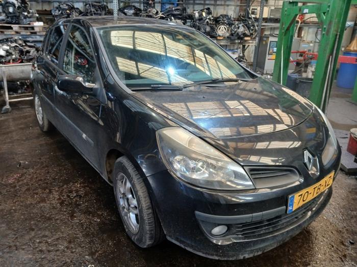 Renault Clio III 1.4 16V Sloopvoertuig (2006, Zwart)