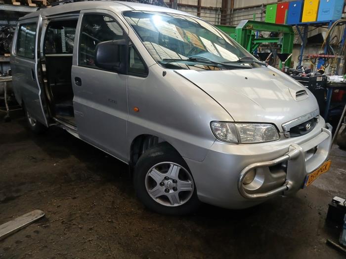 Hyundai H-1/H-200 2.5 CRDi Powervan Sloopvoertuig (2004, Graniet)