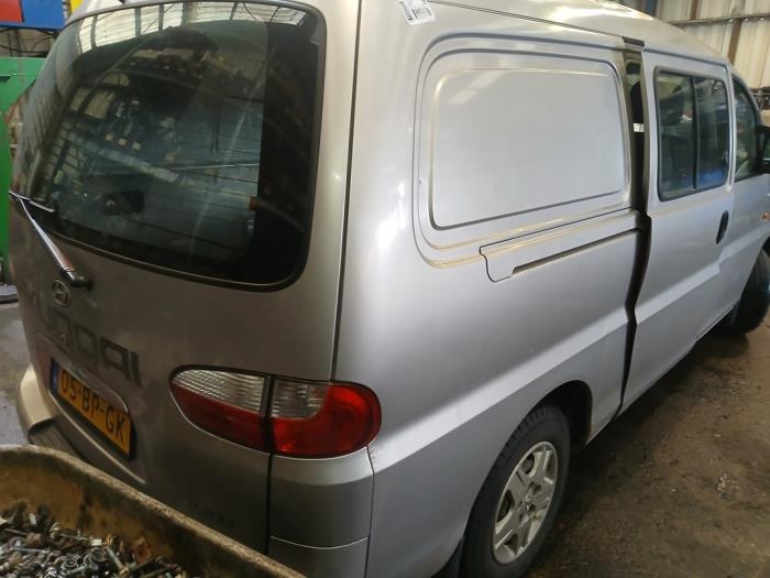 Hyundai H-1/H-200 2.5 CRDi Powervan Sloopvoertuig (2004, Graniet)