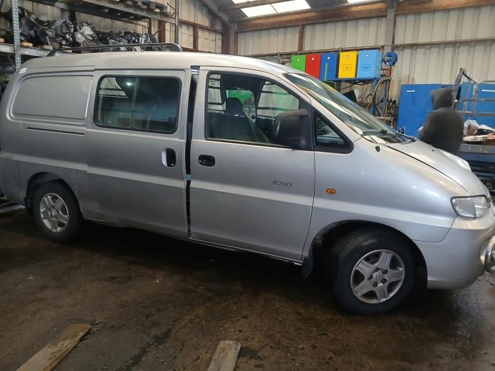 Hyundai H-1/H-200 2.5 CRDi Powervan Sloopvoertuig (2004, Graniet)