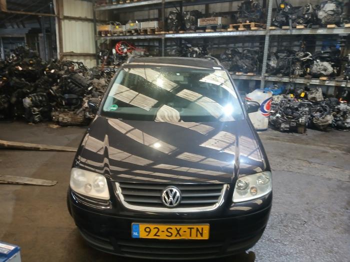 Volkswagen Touran 1.6 FSI 16V Sloopvoertuig (2006, Zwart)