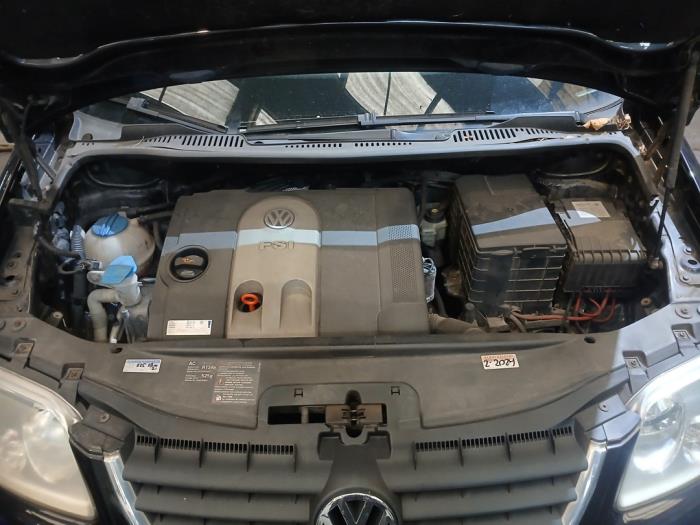 Volkswagen Touran 1.6 FSI 16V Sloopvoertuig (2006, Zwart)