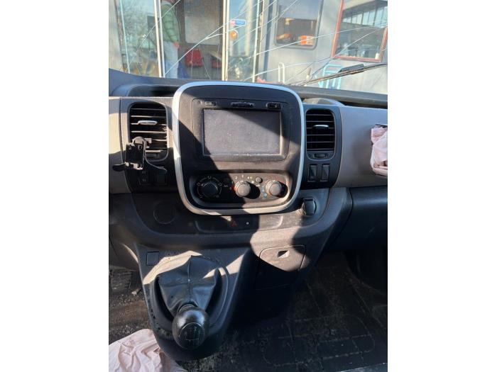 Renault Trafic 1.6 dCi Twin Turbo Sloopvoertuig (2017, Graniet)