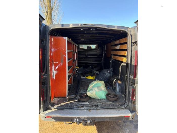 Renault Trafic 1.6 dCi Twin Turbo Sloopvoertuig (2017, Graniet)
