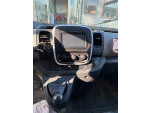 Renault Trafic 1.6 dCi Twin Turbo Sloopvoertuig (2017, Graniet)