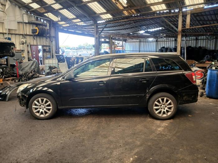 Opel Astra H SW 1.6 16V Twinport Sloopvoertuig (2007, Zwart)