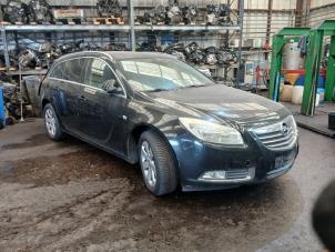Opel Insignia Sports Tourer 1.8 16V Ecotec Sloopvoertuig (2010, Zwart)