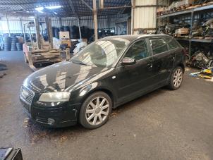 Audi A3 Sportback 2.0 T FSI 16V Quattro Sloopvoertuig (2006, Zwart)