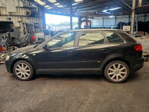 Audi A3 Sportback 2.0 T FSI 16V Quattro Sloopvoertuig (2006, Zwart)
