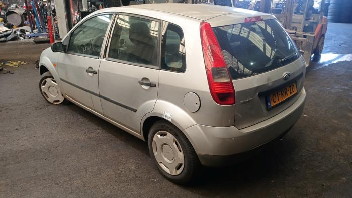 Ford Fiesta 5 1.3 Sloopvoertuig (2005, Grijs)
