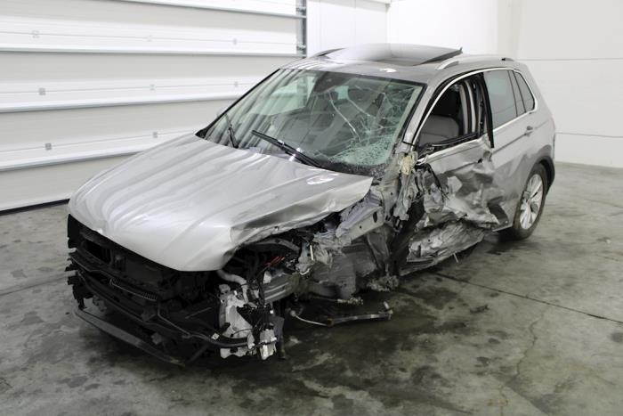 Volkswagen Tiguan (AD1) 1.4 TSI 16V