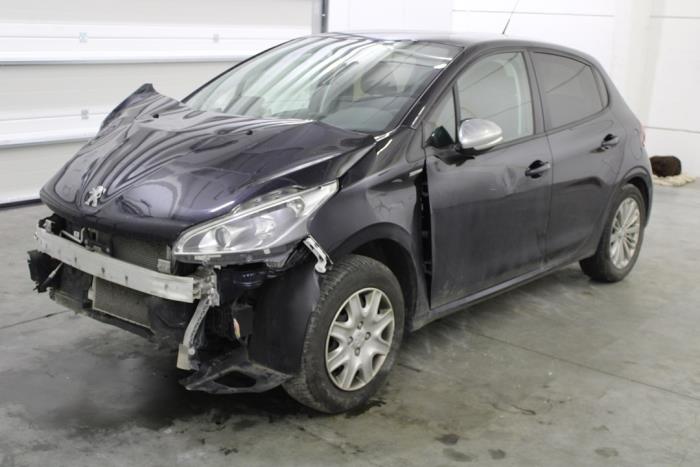 Peugeot 208 I (CA/CC/CK/CL) 1.2 Vti 12V PureTech 82