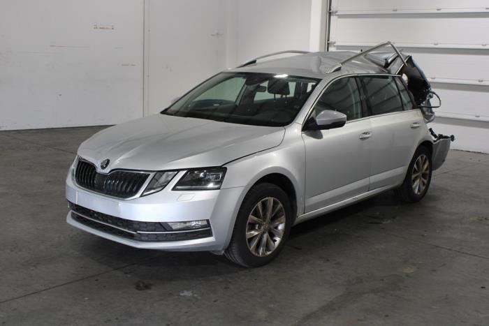 Skoda Octavia Combi (5EAC) 1.6 TDI 16V