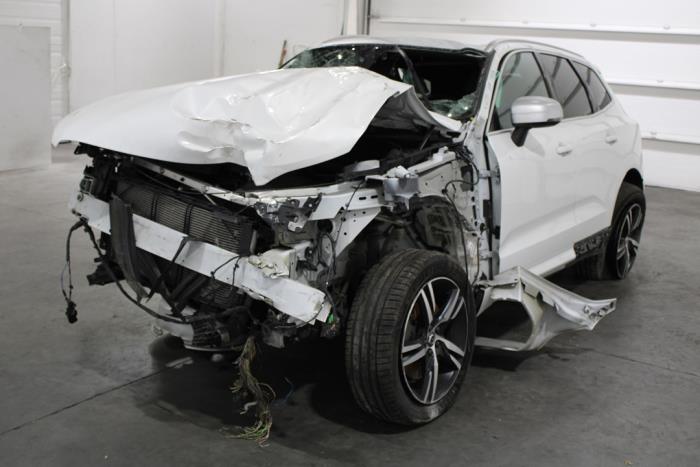 Volvo XC60 II (UZ) 2.0 D4 16V